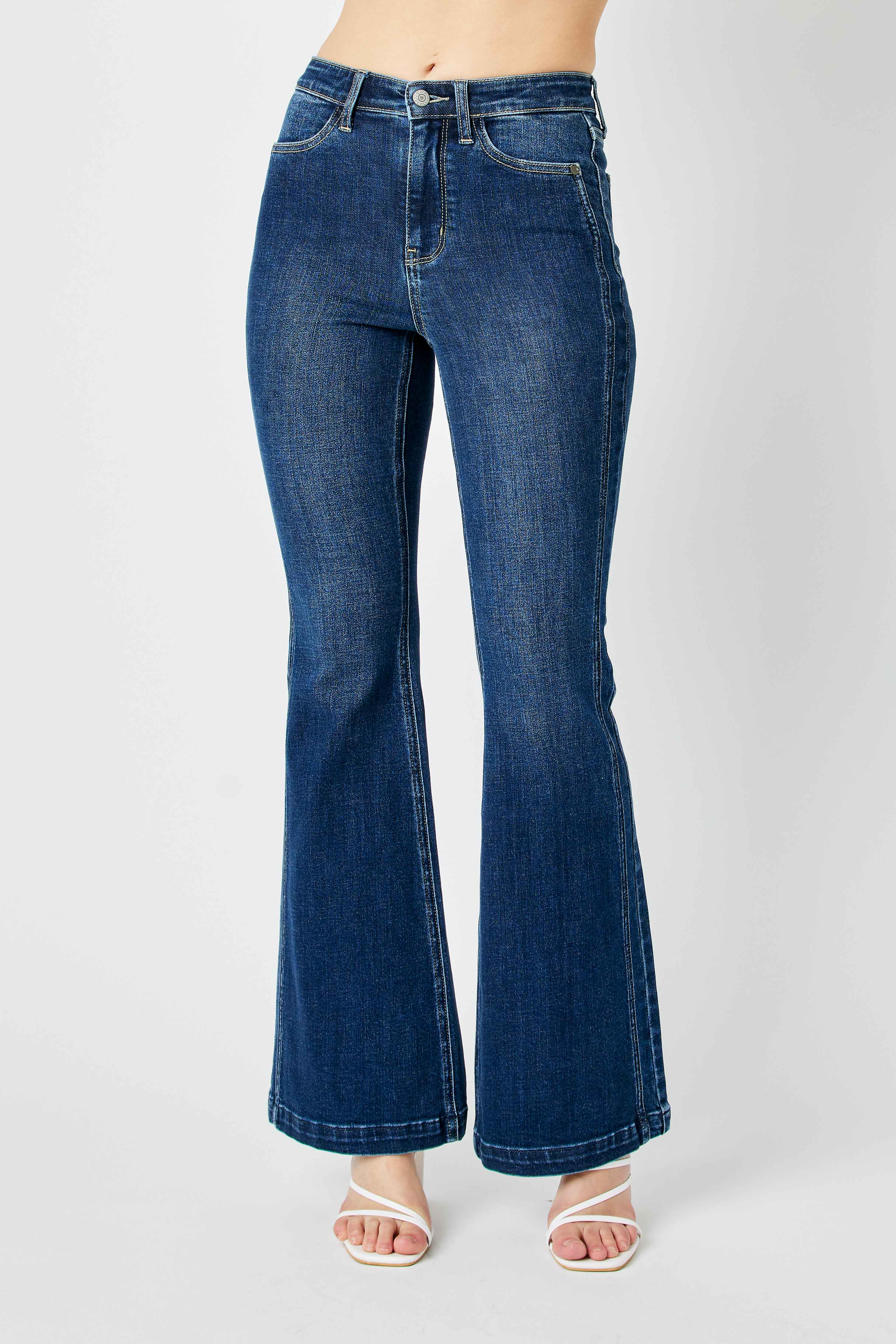 Judy Blue Plus Size High Waisted Angled Side Seam Flare Jeans